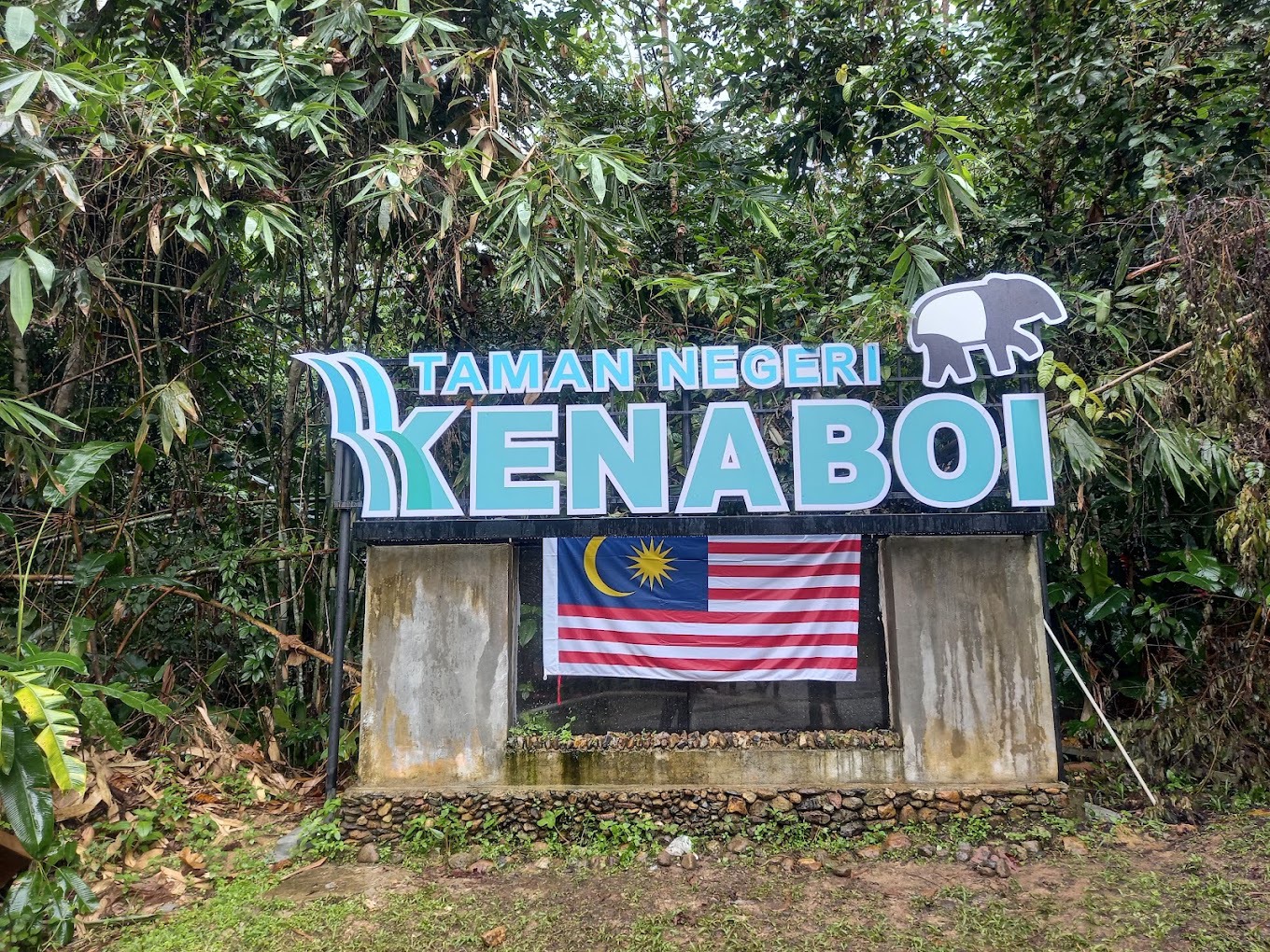 Gambar Taman Negeri Kenaboi