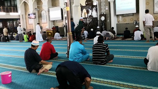Gambar utama Masjid Jamek Raja Tun Uda