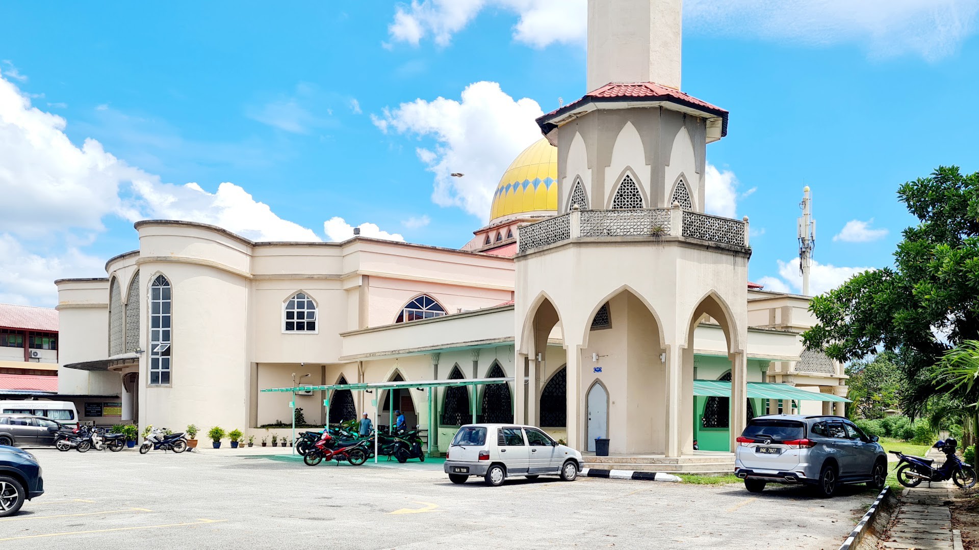 Gambar Masjid Bandar Utama Batang Kali