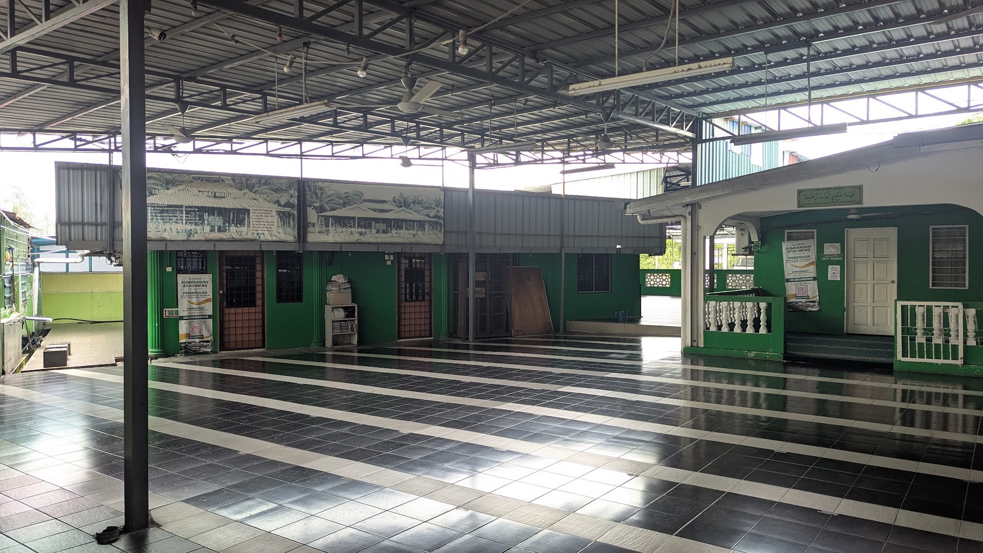 Gambar Masjid Ar-Rahman Pulau Indah