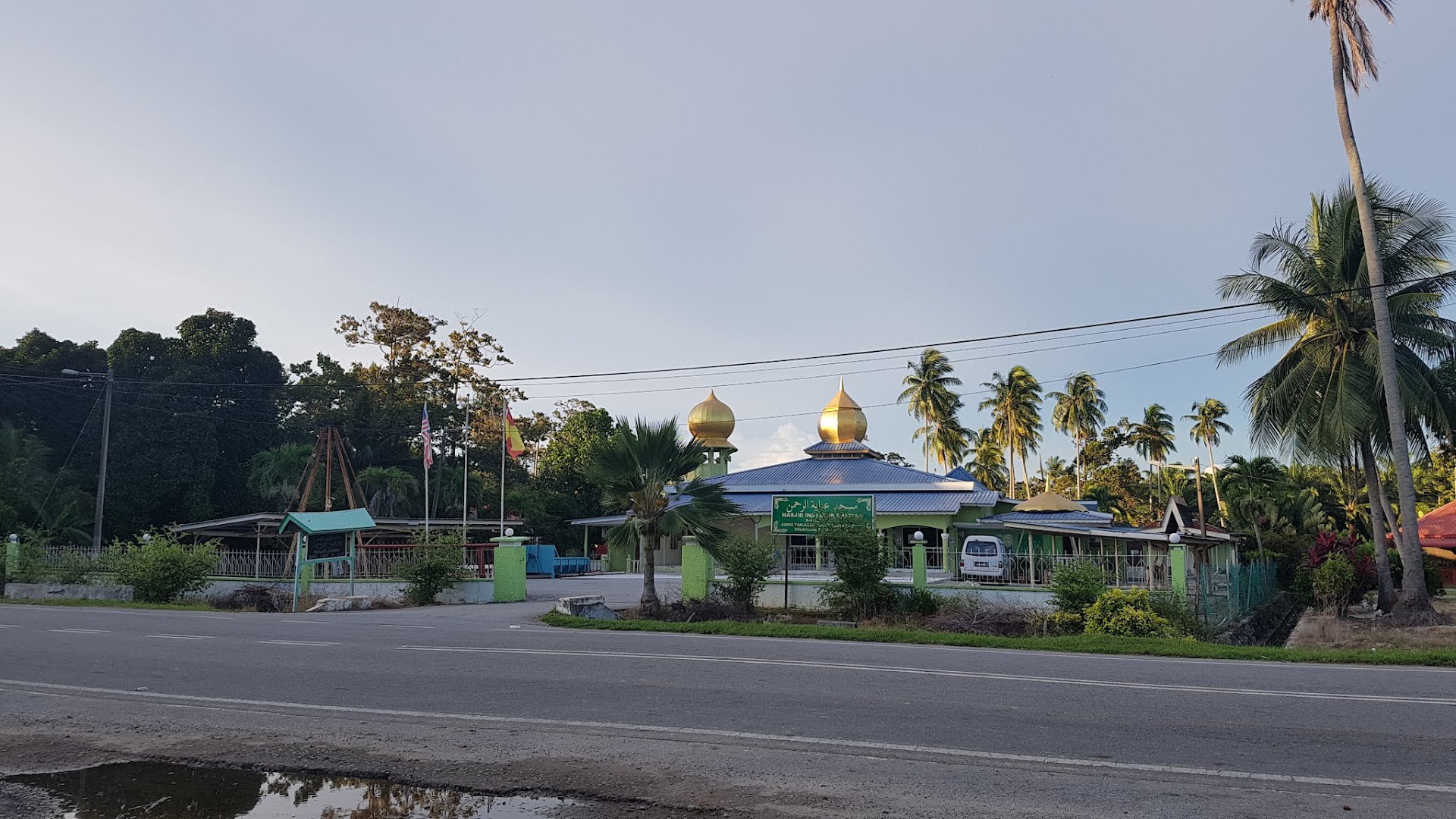 Gambar Masjid Inayyatur Rahman, Kampung Batu Laut