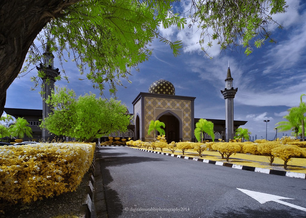 Masjid Sultan Abdul Samad KLIA — Galeri 1