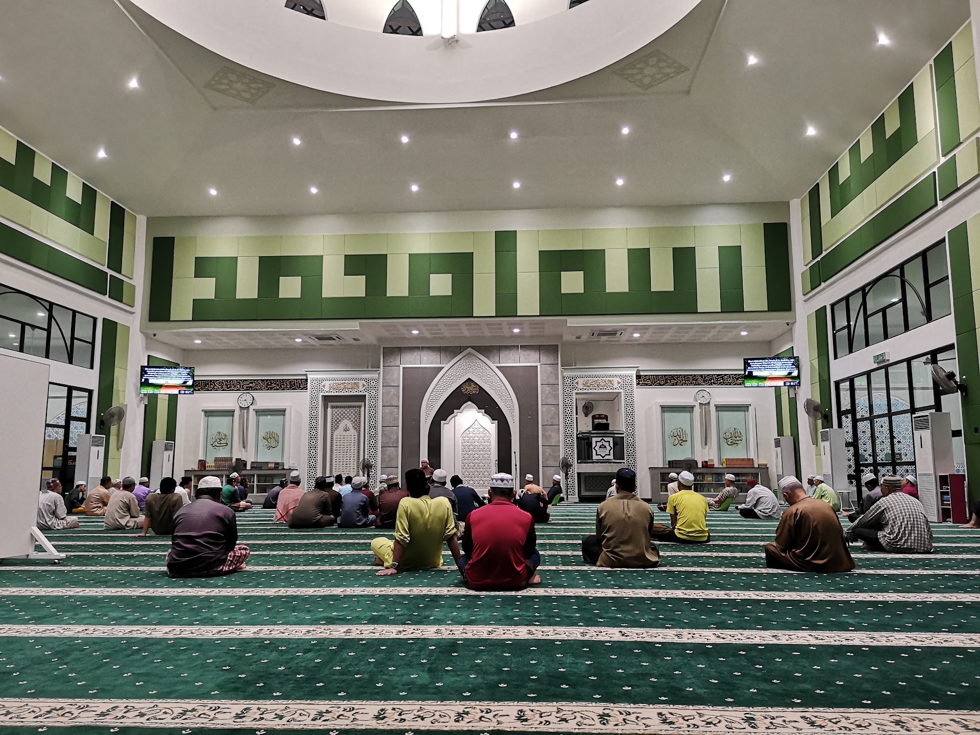 Gambar Masjid Gombak Utara
