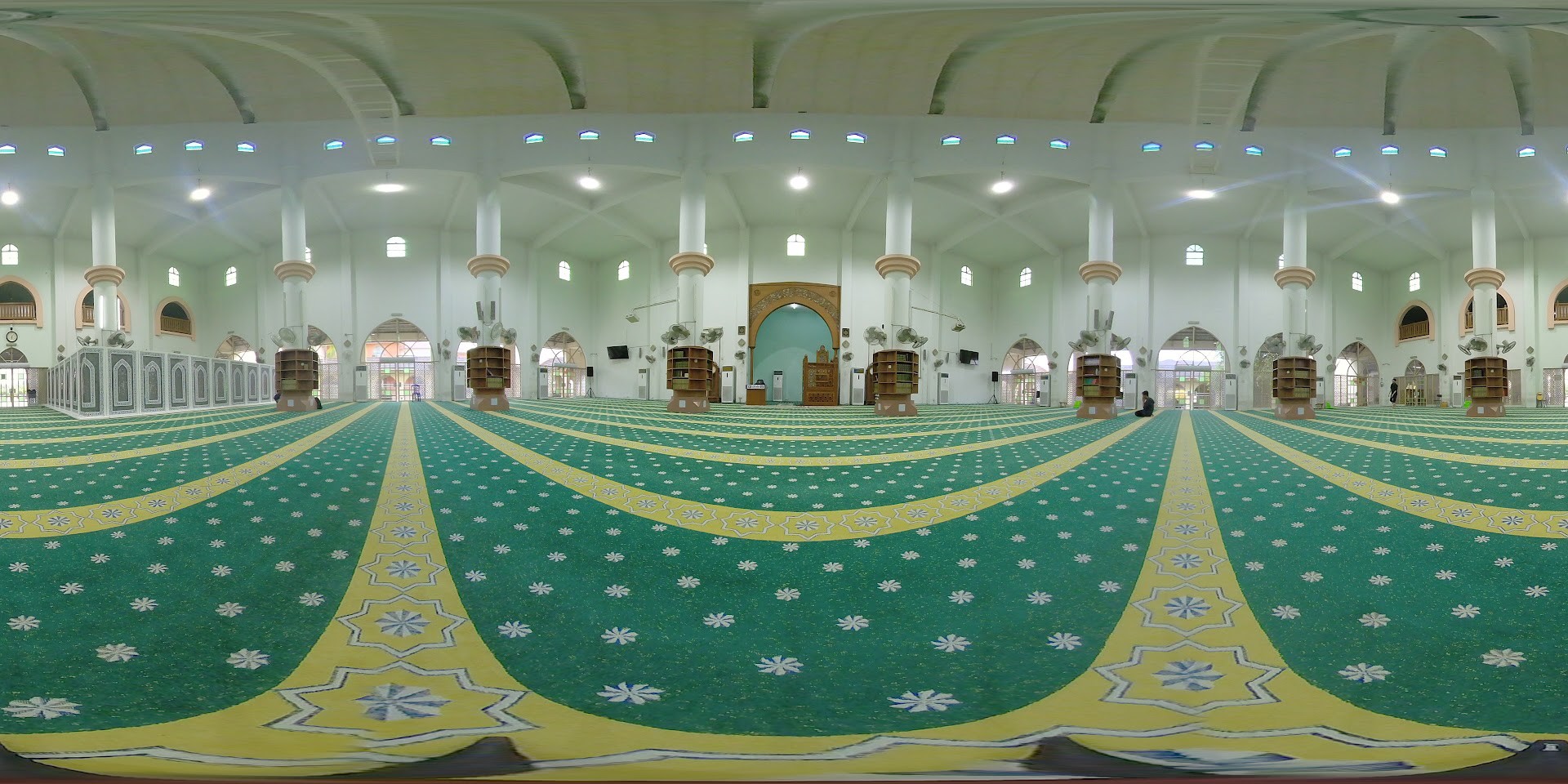 Masjid Al-Azhar KUIS — Galeri 3