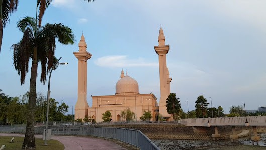 Gambar utama Tengku Ampuan Jemaah Masjid