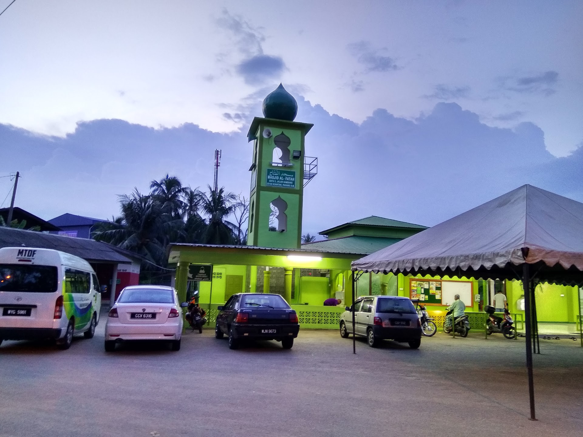 Gambar Masjid Al-Fatah Batu 3