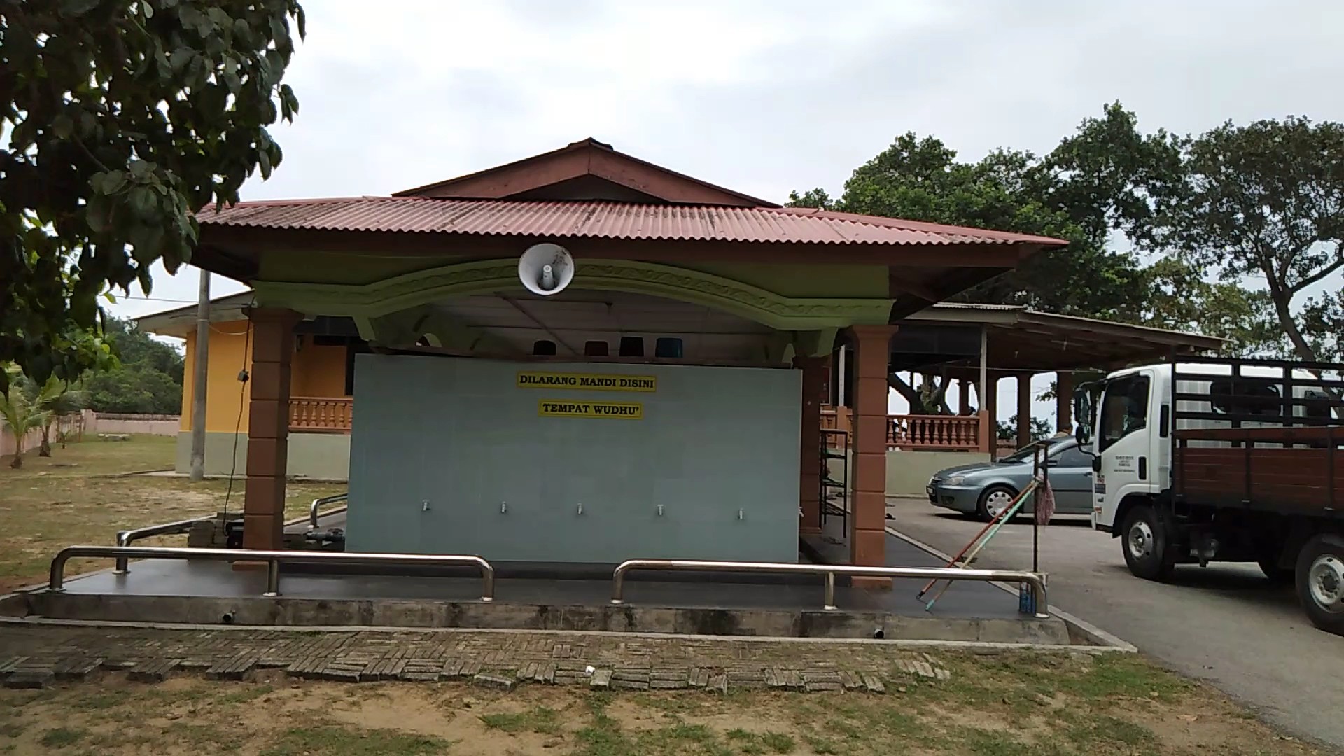 Masjid Kampung Sepat — Pandangan luaran