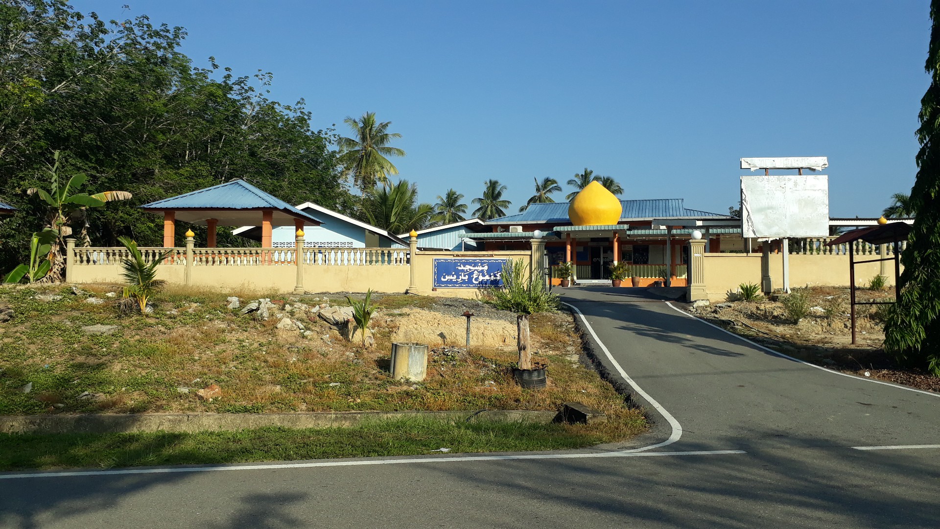 Gambar Masjid Kampung Baris