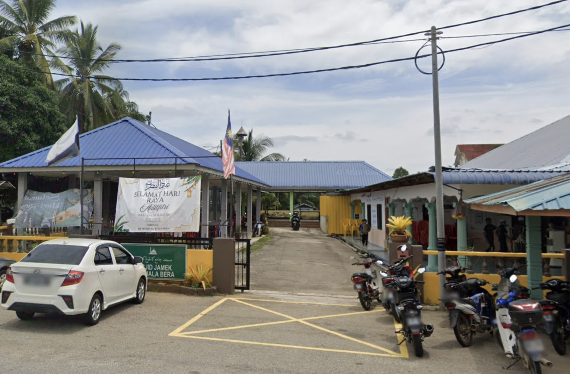 Gambar Masjid Kuala Bera