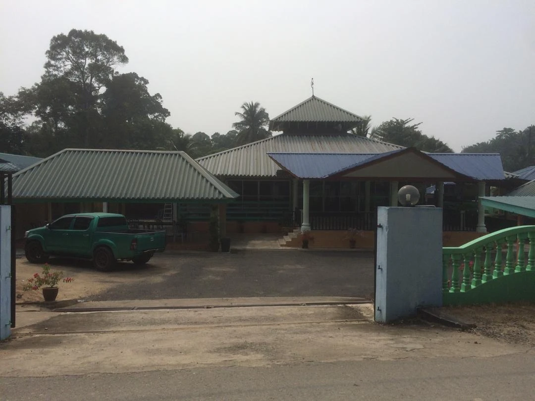 Gambar Masjid Kampung Damak