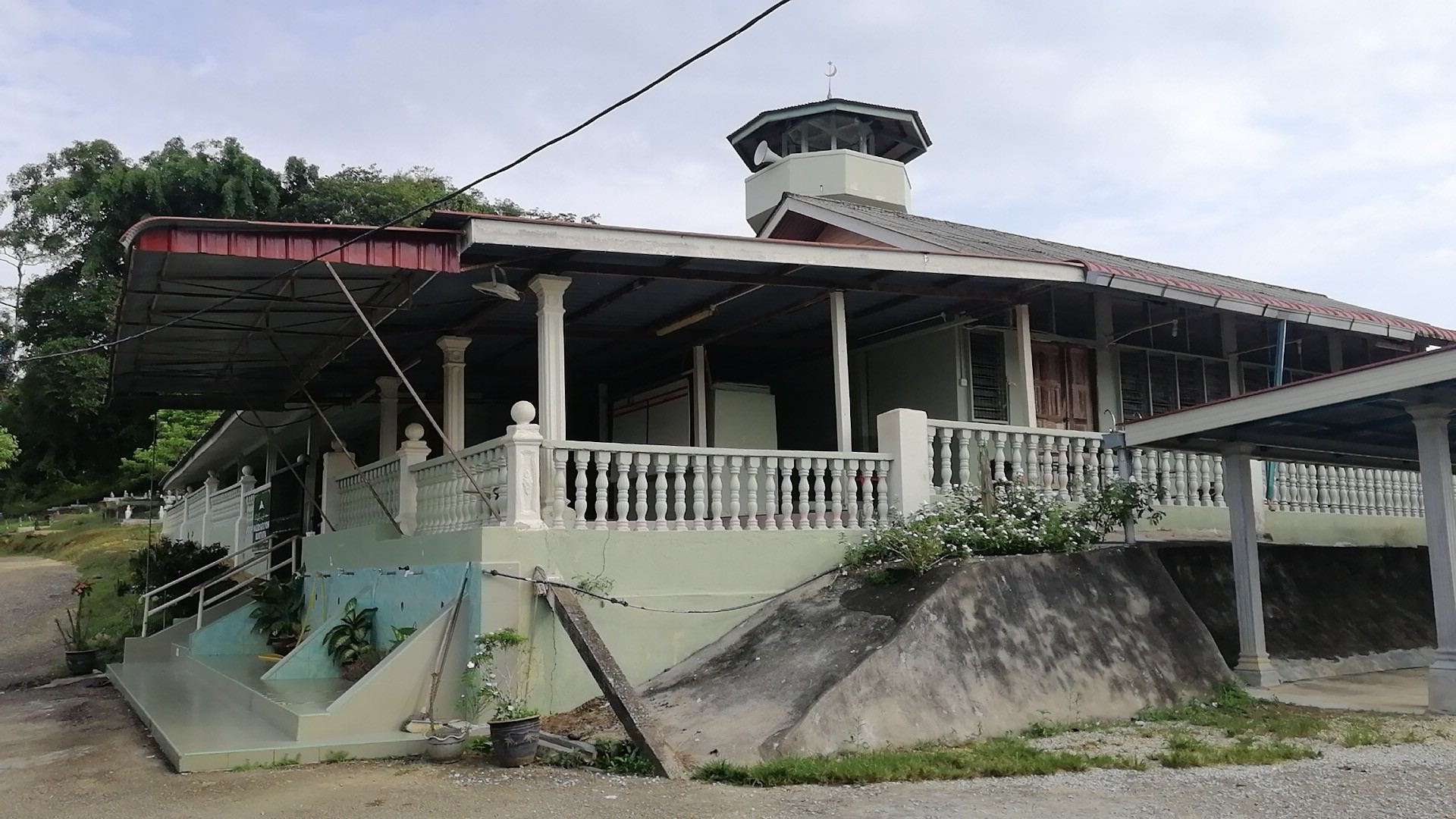Gambar Masjid Kampung Bukit Kota