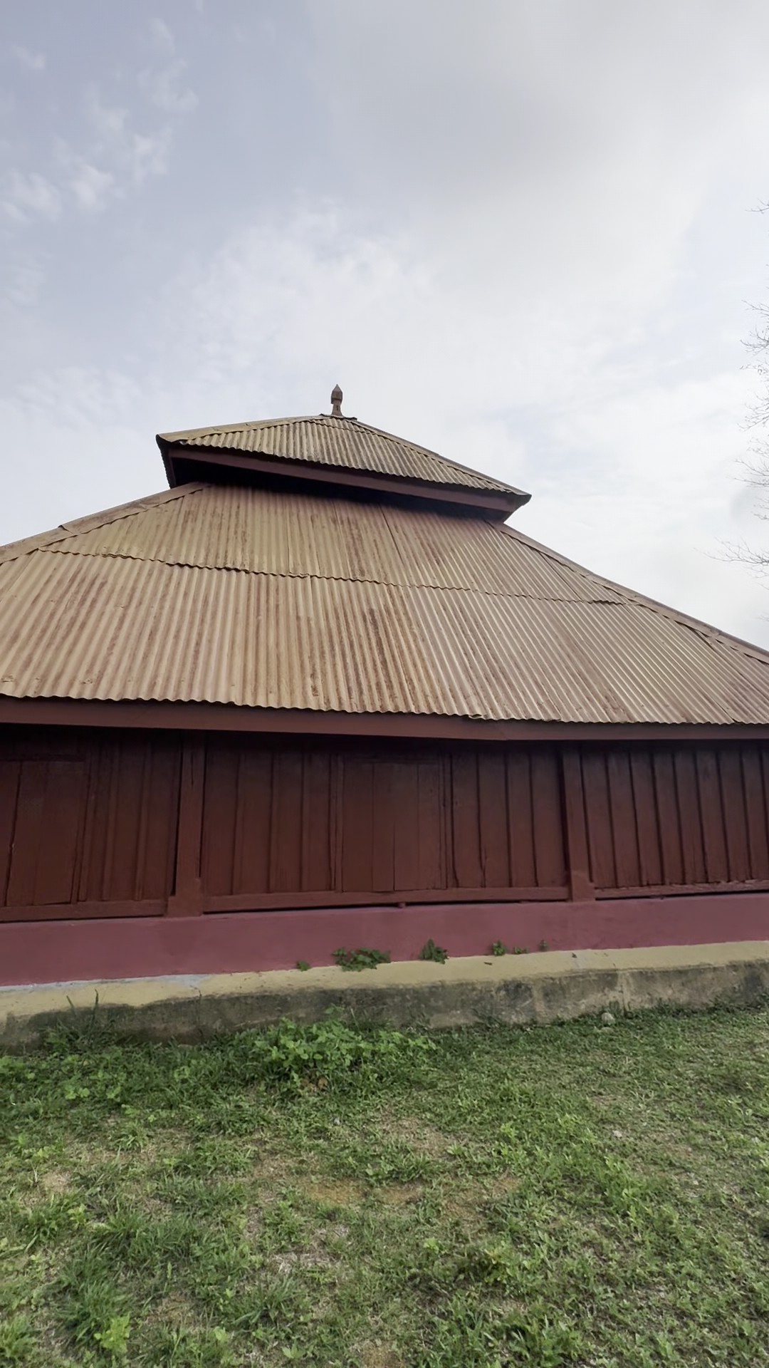 Masjid Kampung Jeransang — Pandangan luaran