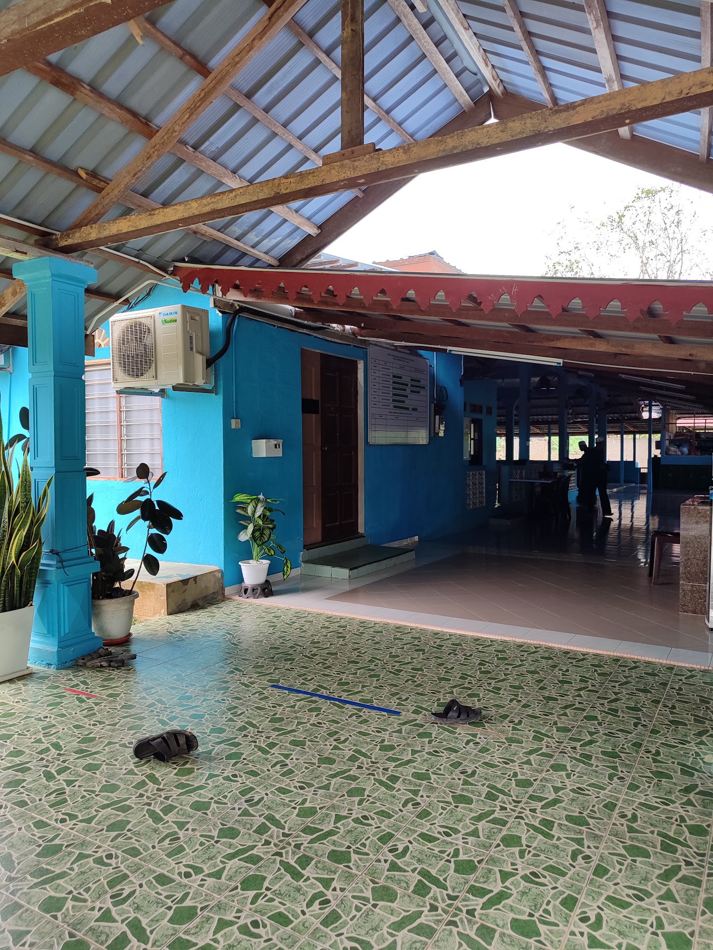 Masjid Kampung Kuala Lanar — Pandangan luaran