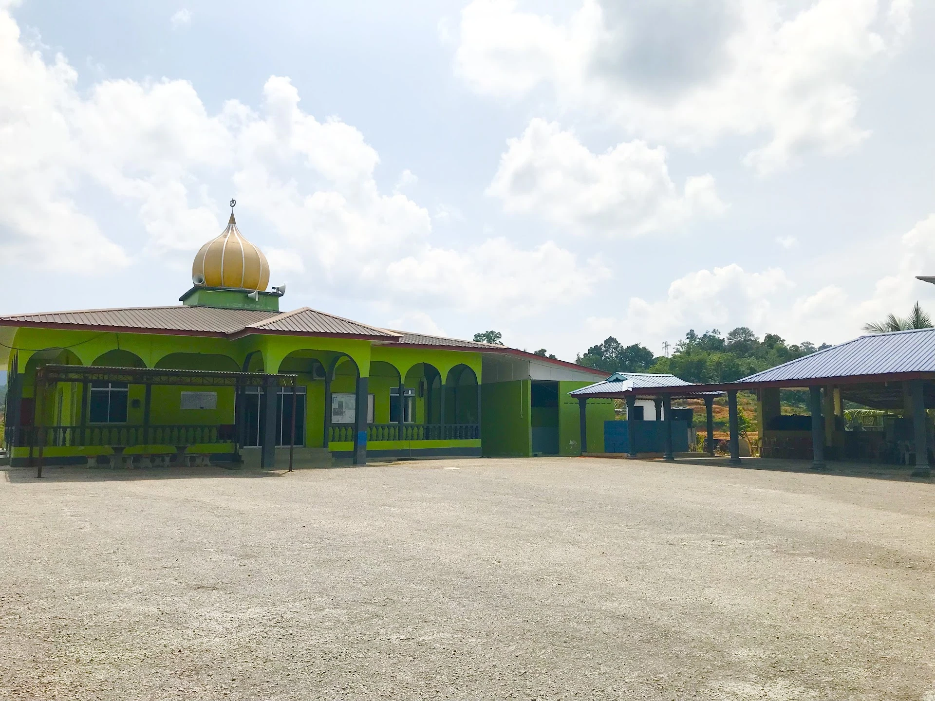Gambar Masjid Kampung Petola