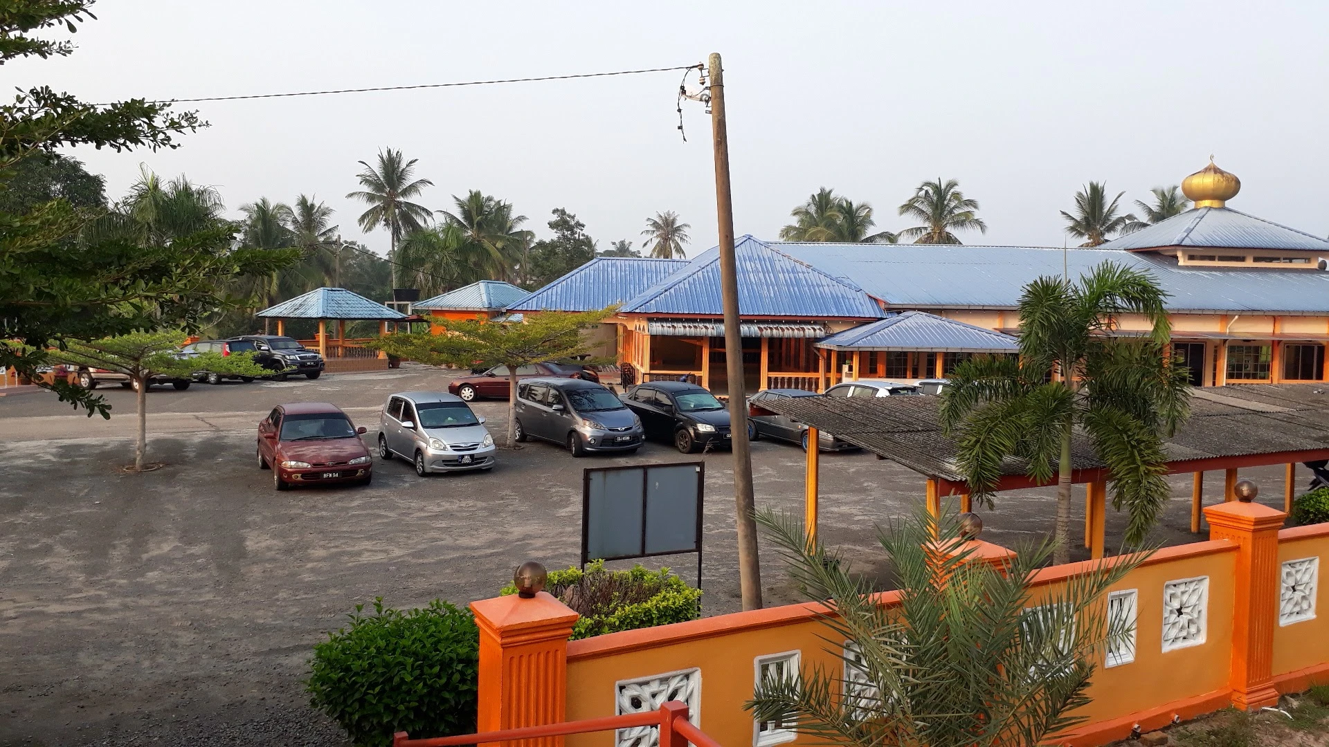 Gambar Masjid FELDA Keratong 02