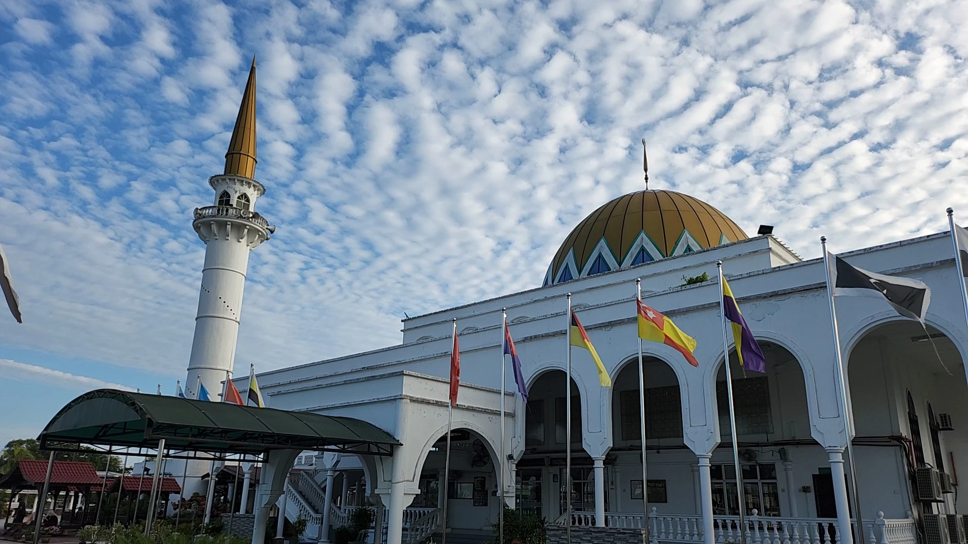 Masjid At-Taqwa Peramu — Pandangan luaran