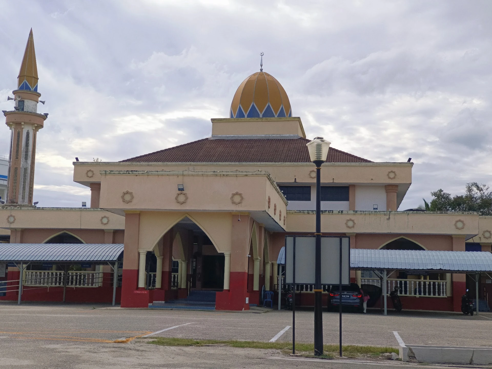 Gambar Masjid Nenasi