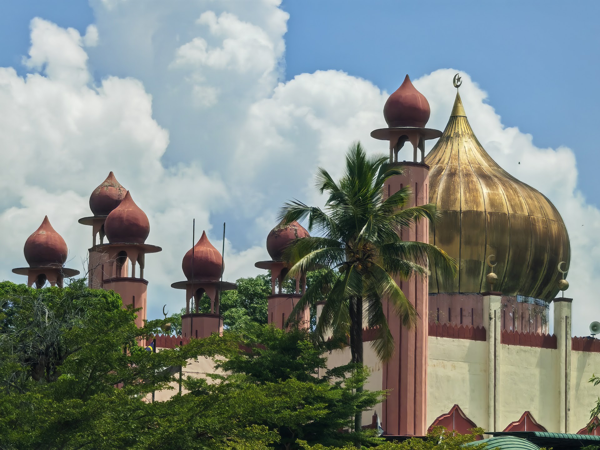 Masjid Abu Bakar Mentakab — Pandangan luaran