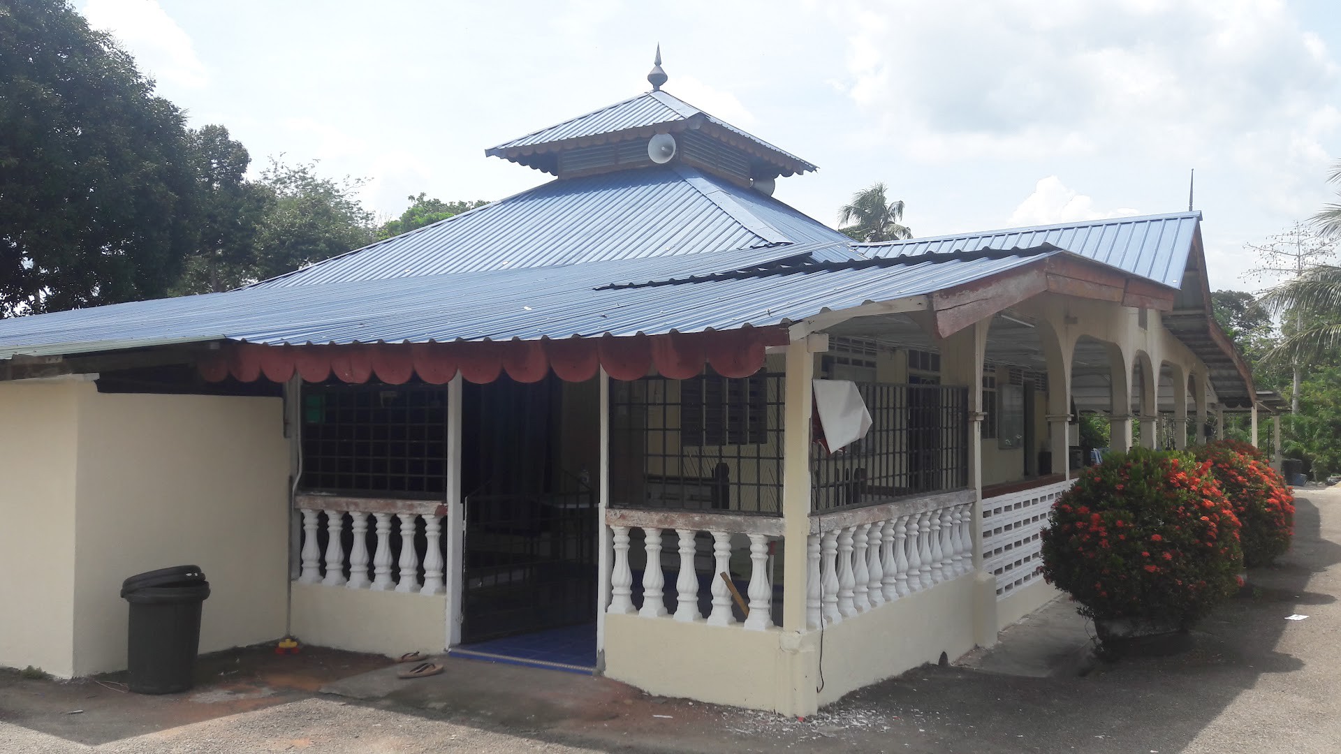 Gambar Masjid Kg. Kuala Kaung