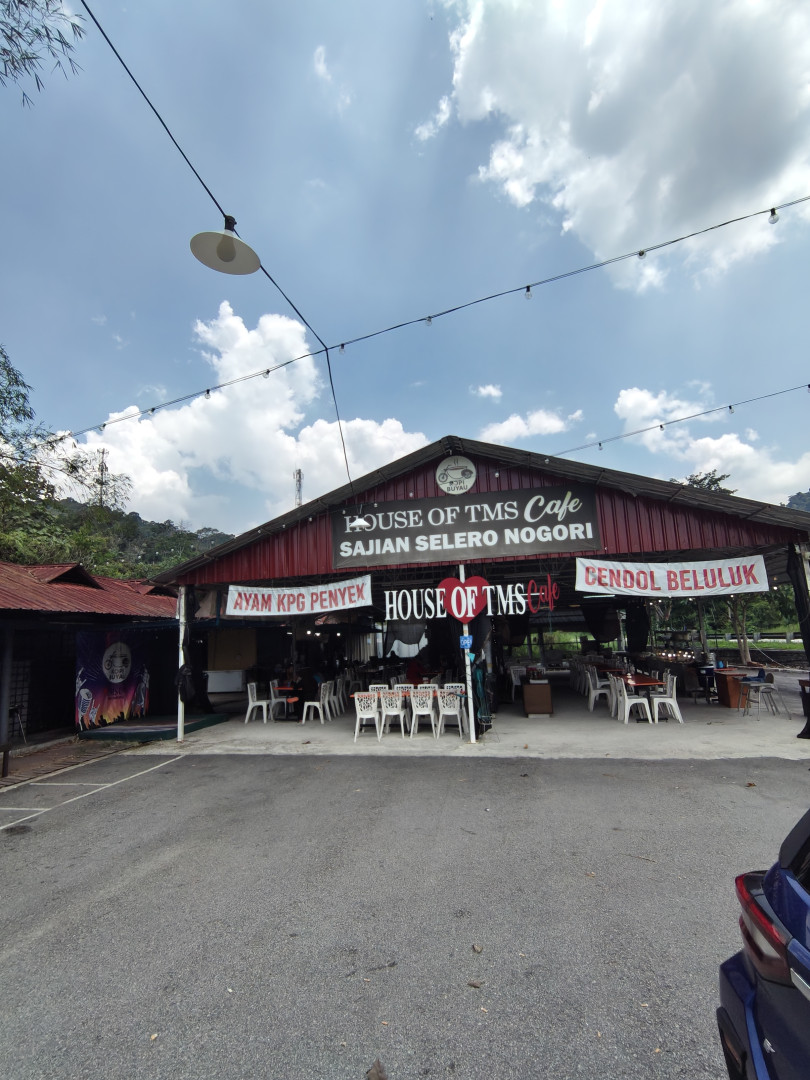Gambar utama House Of TMS