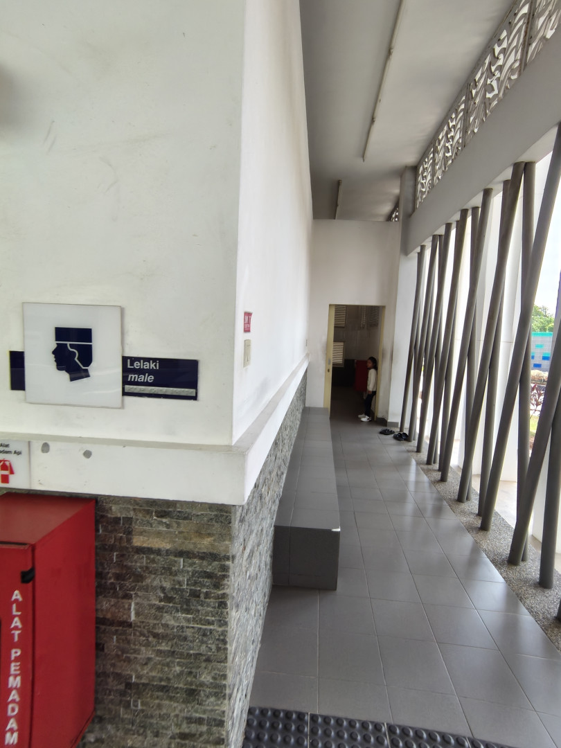 Gambar utama Hentian Surau dan Tandas Tol Serenia