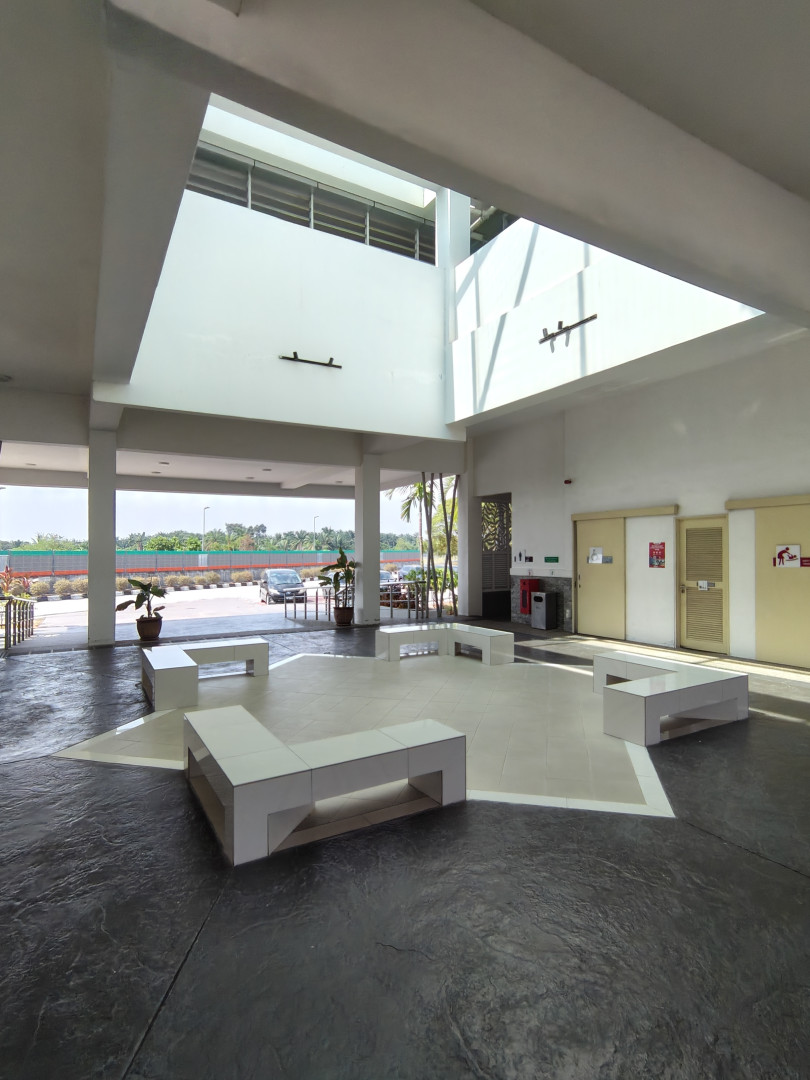 Gambar utama Hentian Surau dan Tandas Tol Serenia
