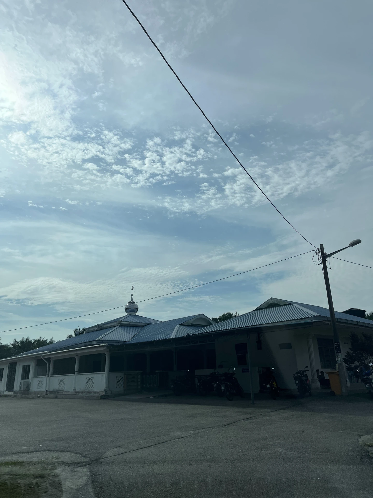 Gambar Masjid Kariah Kampung Pulau Lambar