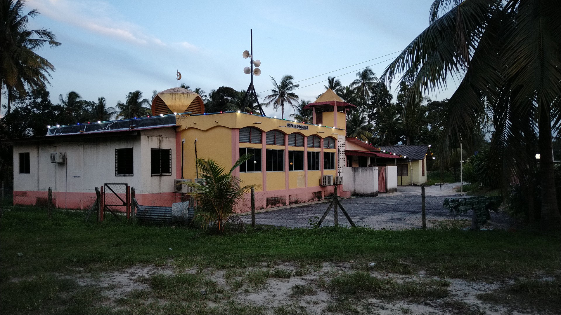 Gambar Masjid Kariah Sungai Machang Hilir