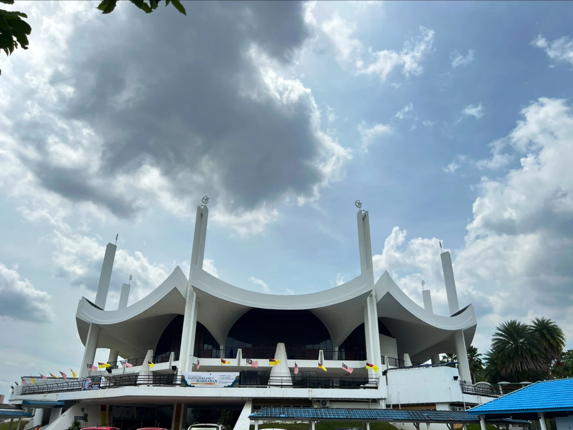 Gambar Masjid Negeri