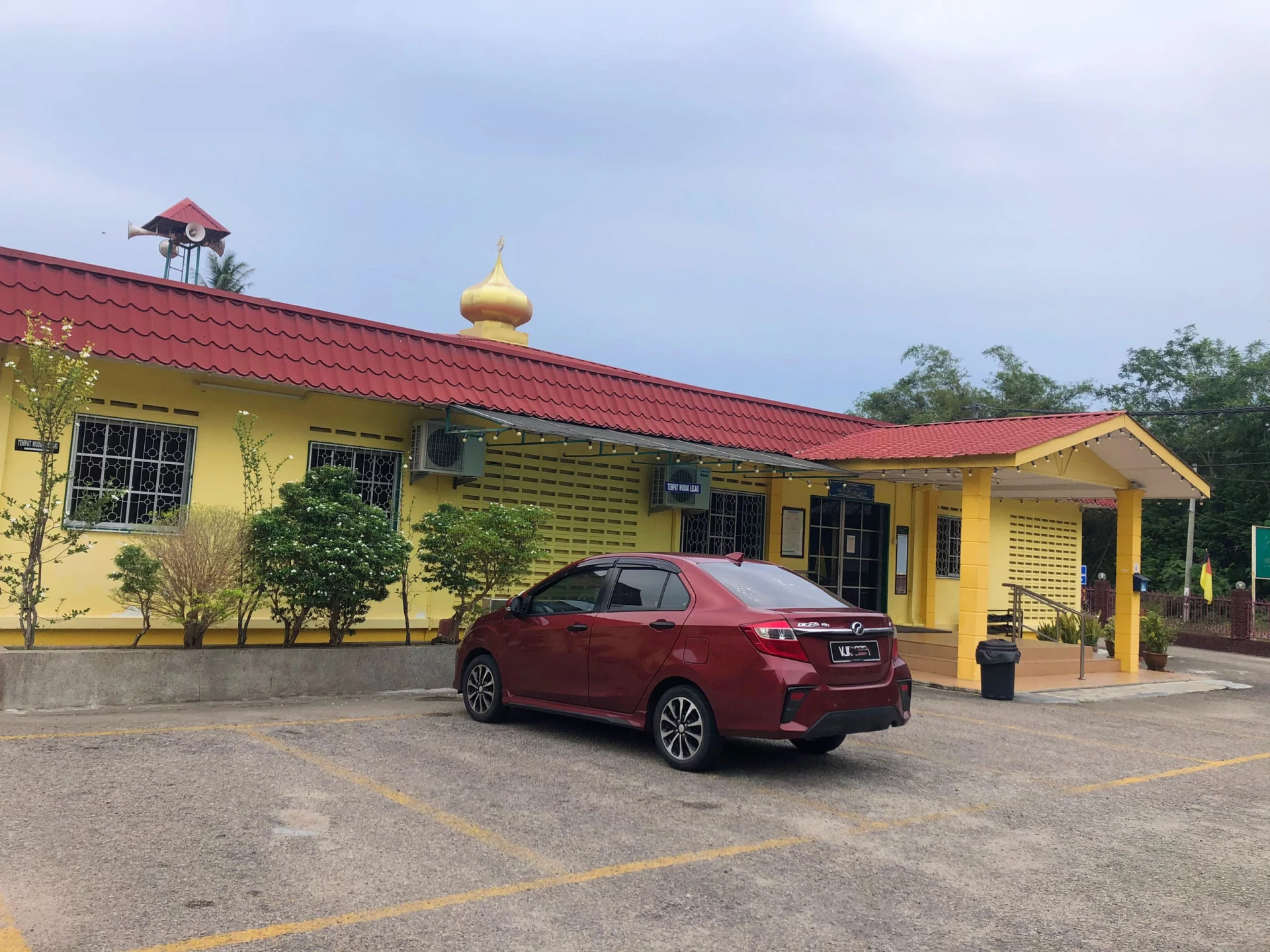 Gambar Masjid Kariah Kg Keru