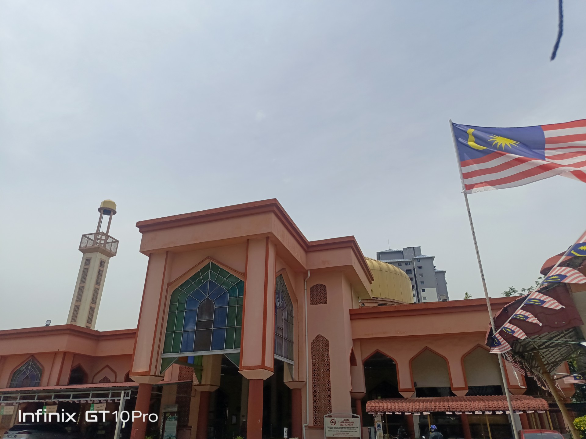 Gambar Masjid Abdul Rahman Bin 'Auf