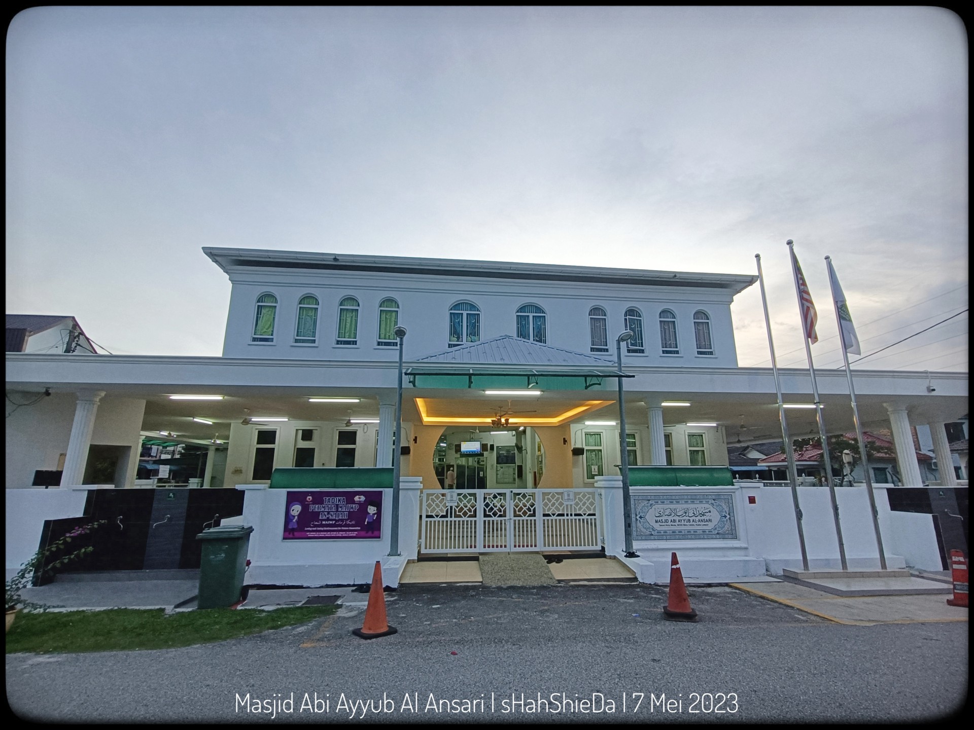 Gambar Masjid Abi Ayyub Al-Ansari