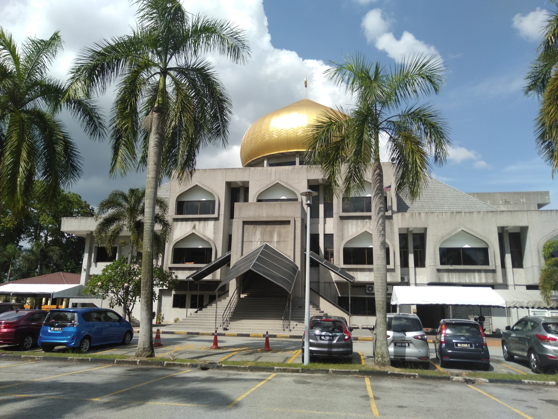 Gambar Masjid Saidina Uthman Ibnu Affan