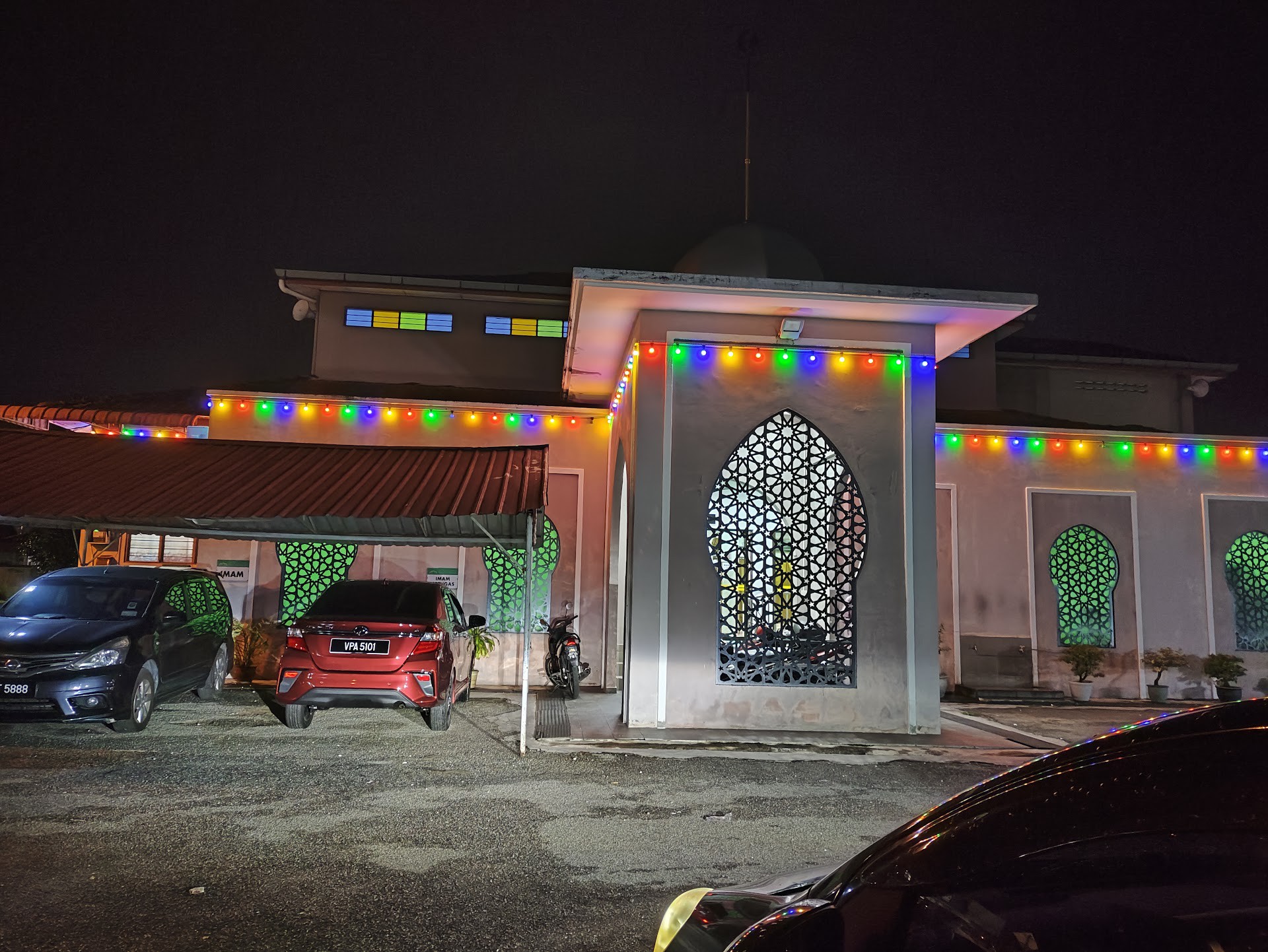 Gambar Masjid Al-Ijtimaiyyah
