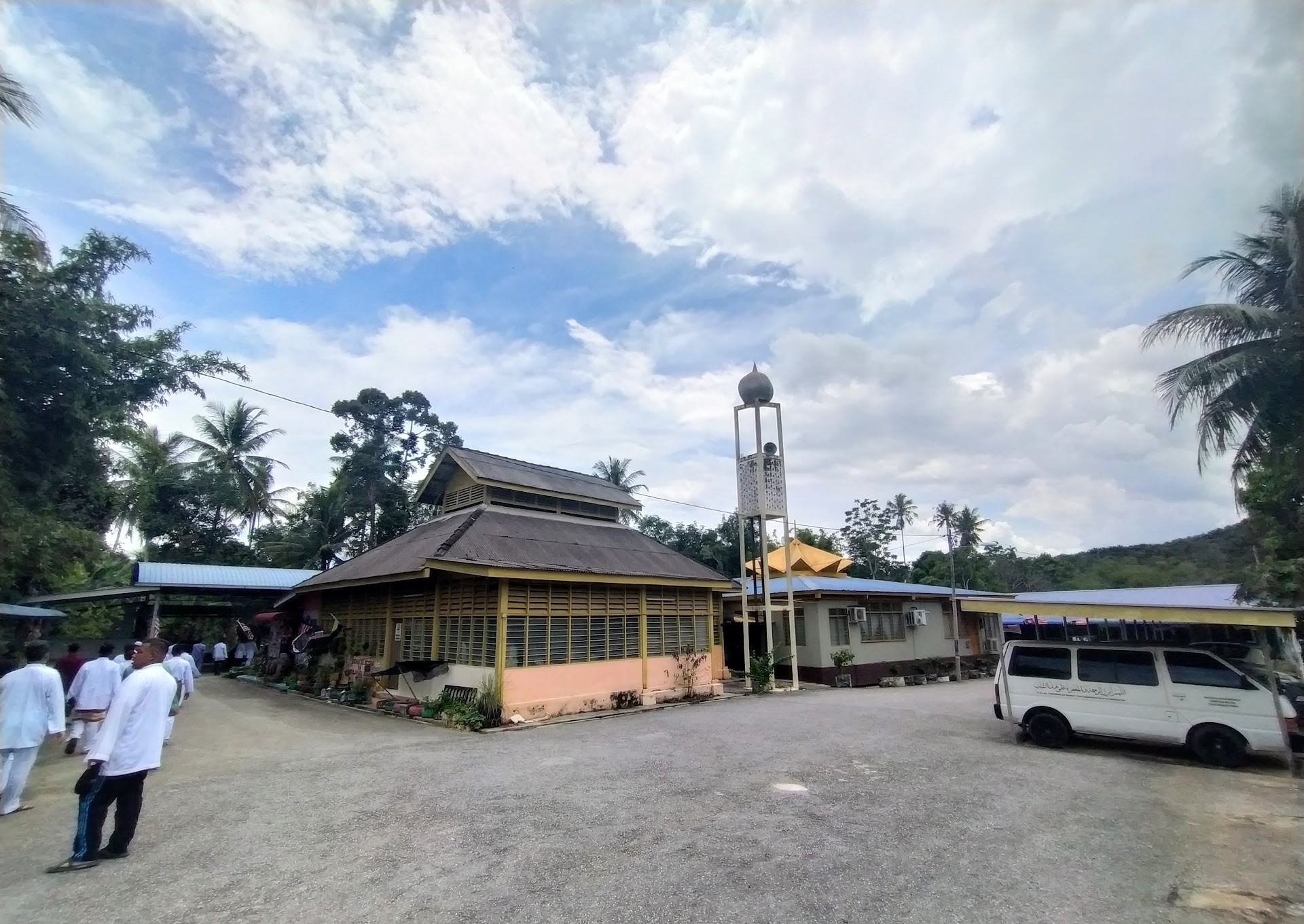 Gambar Masjid Al Husaini Wafa
