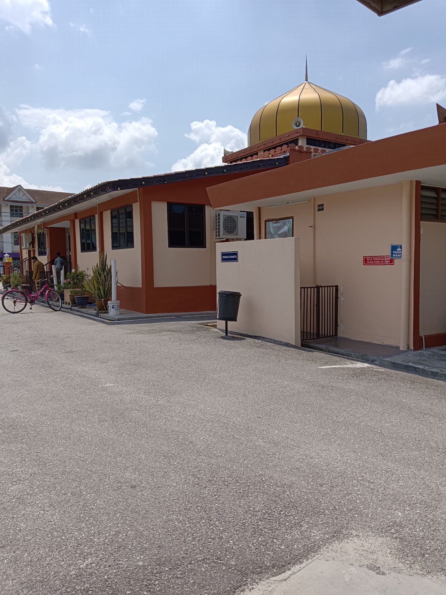 Gambar Masjid Nurul Takzim