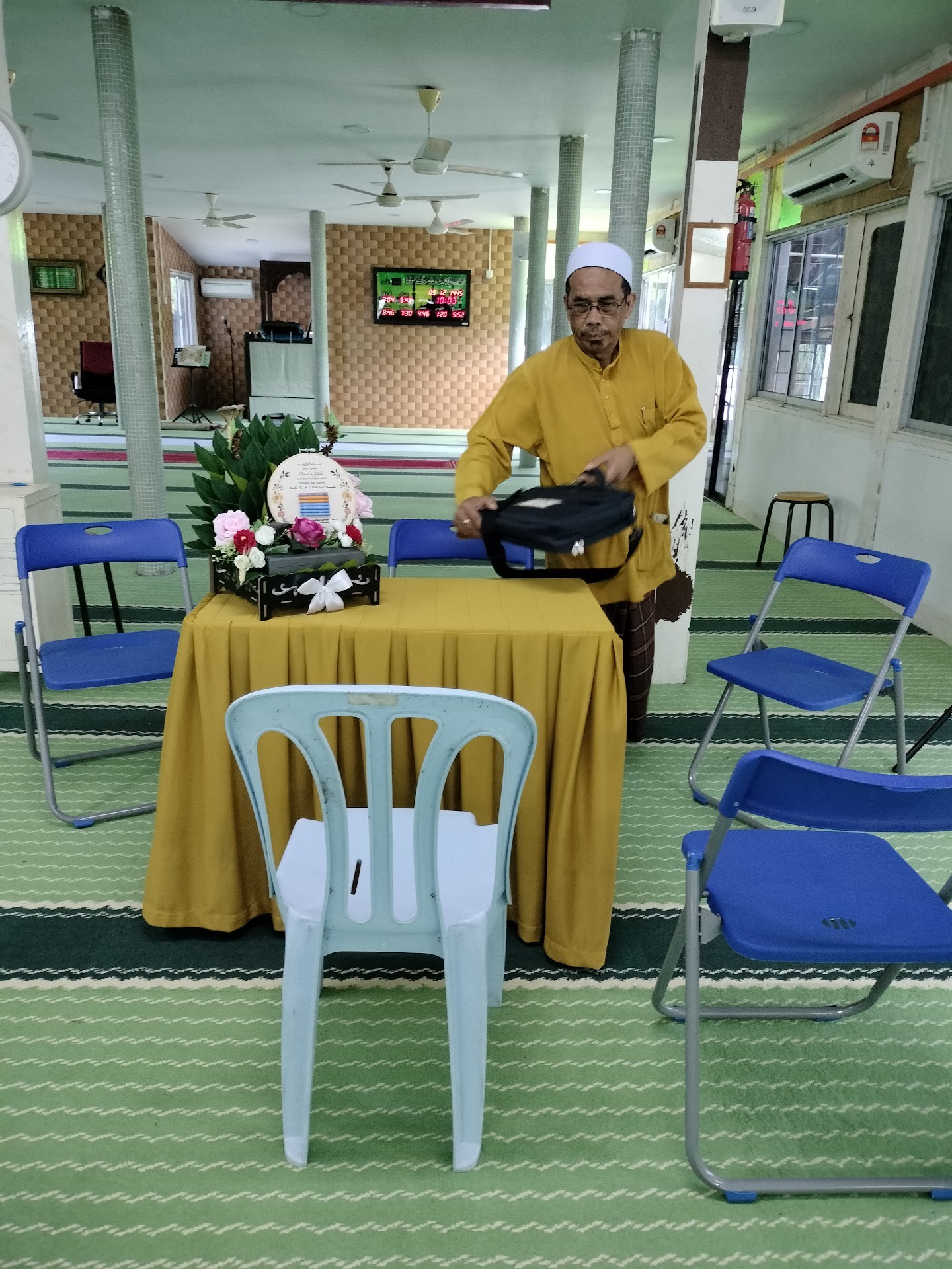 Gambar Masjid Al Fata