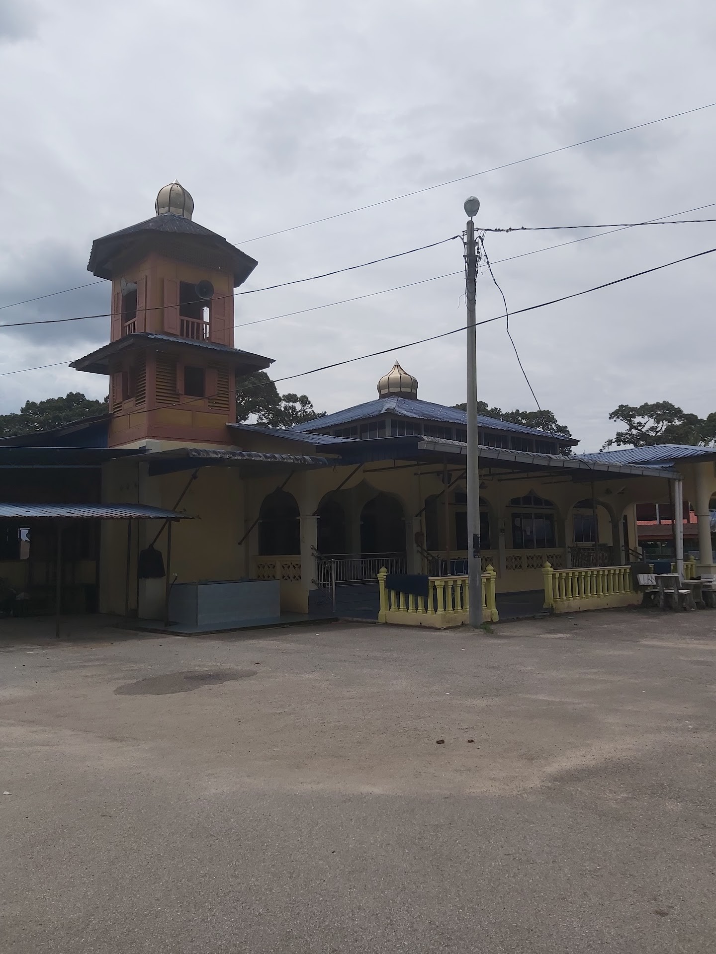 Gambar Masjid Al-Ihsan