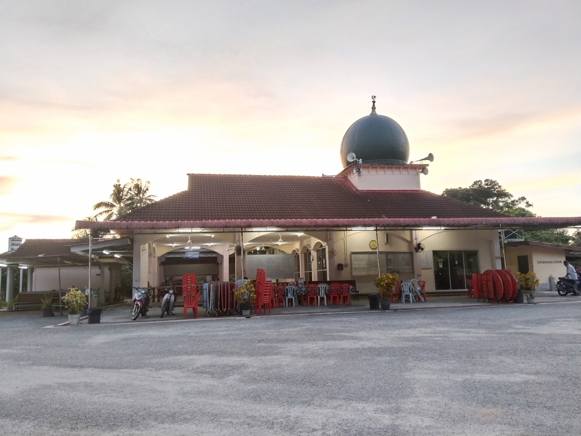 Gambar Masjid Al-Huda