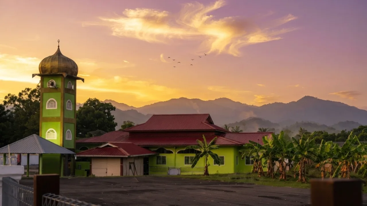Gambar Masjid Azizi Kampung Tanjung