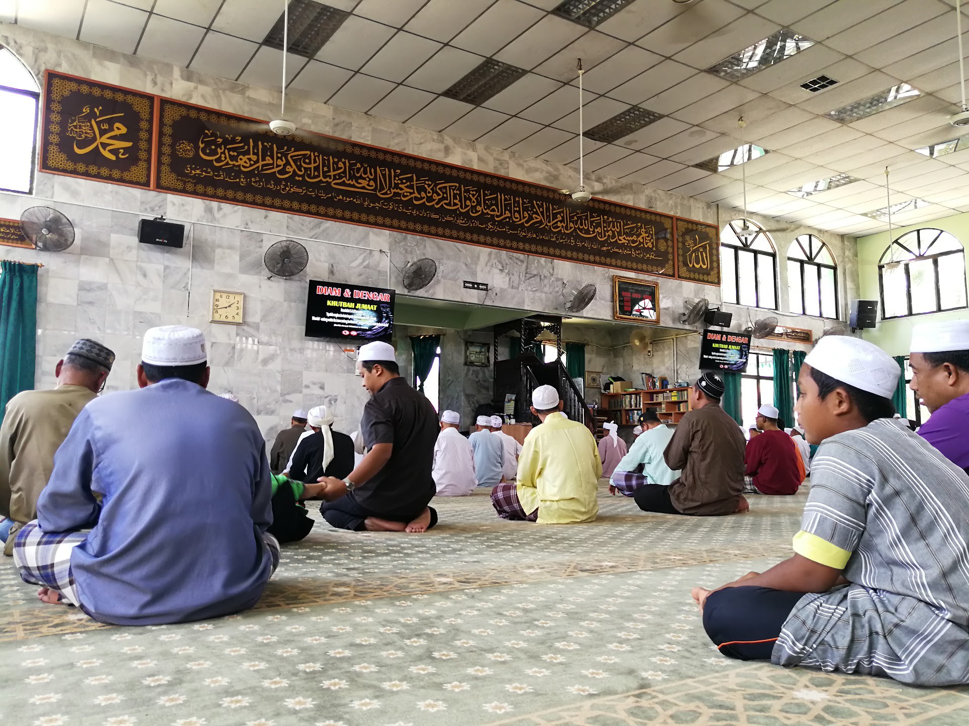 Gambar Masjid Tikam Batu
