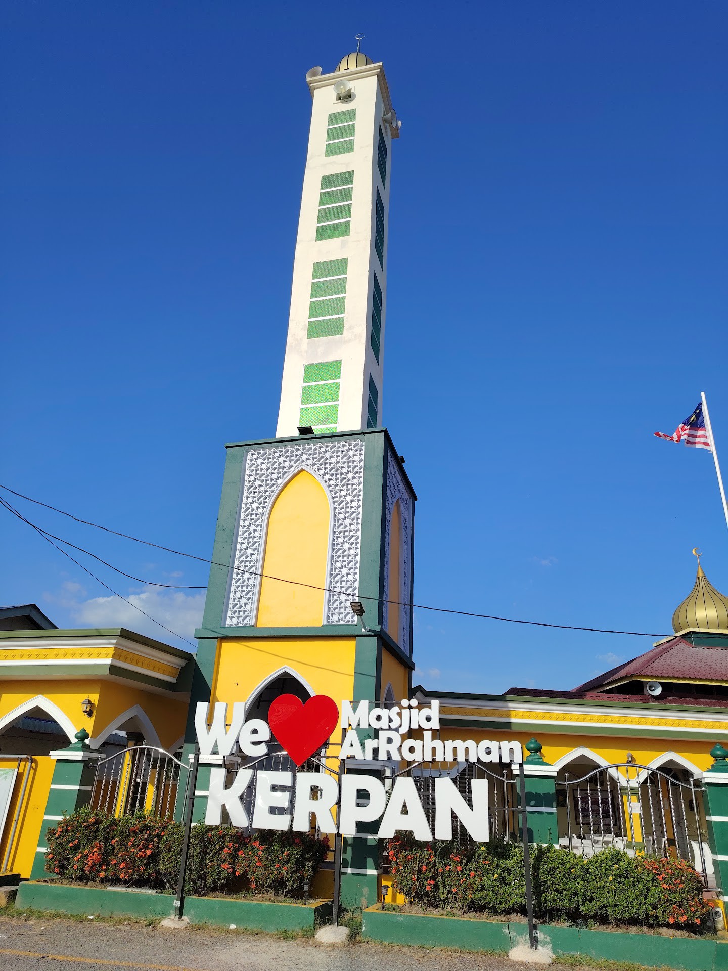 Gambar Masjid Ar Rahman Kerpan