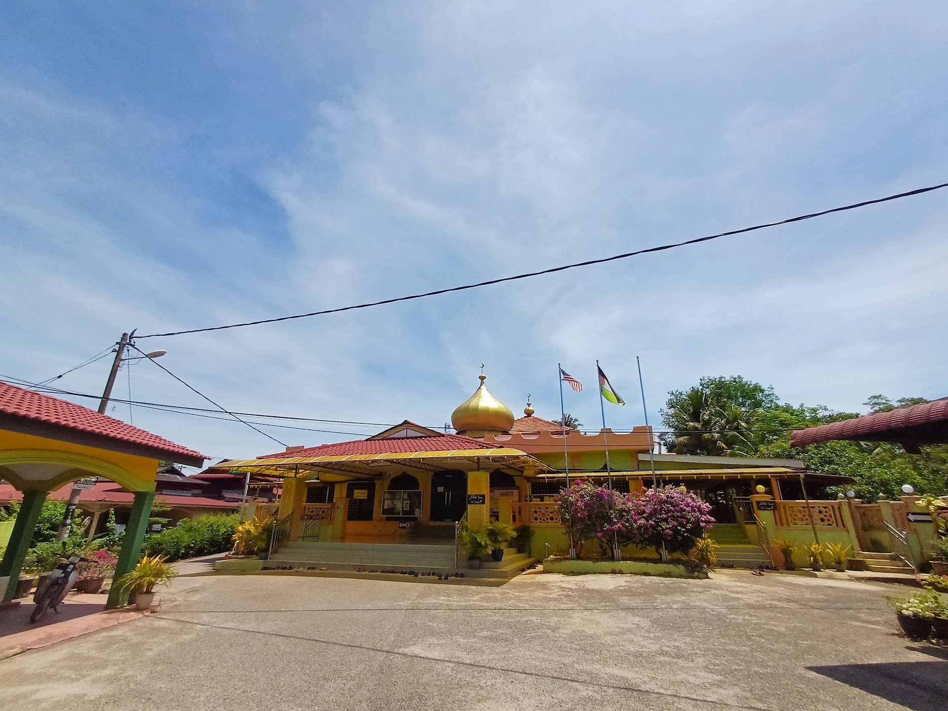 Gambar Masjid Bukit Raya (Fathurrahman)