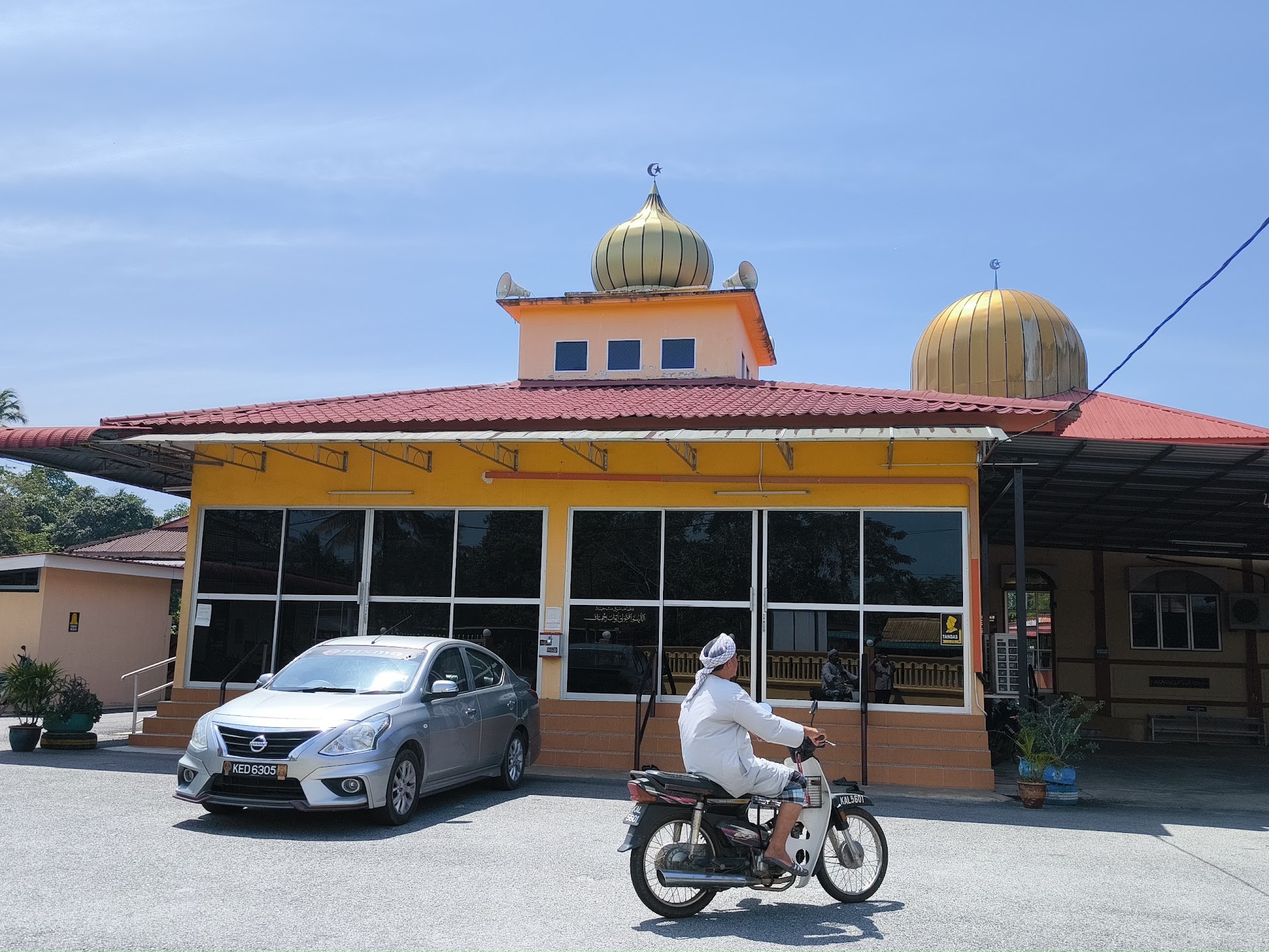 Gambar Masjid Ar-Rayyan, Kampung Bukit