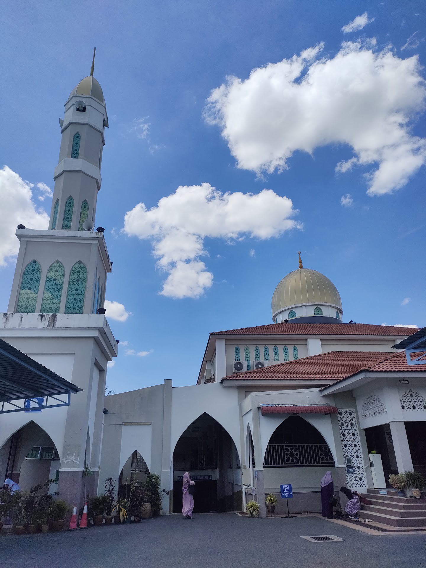 Gambar Masjid Al-Ghufran