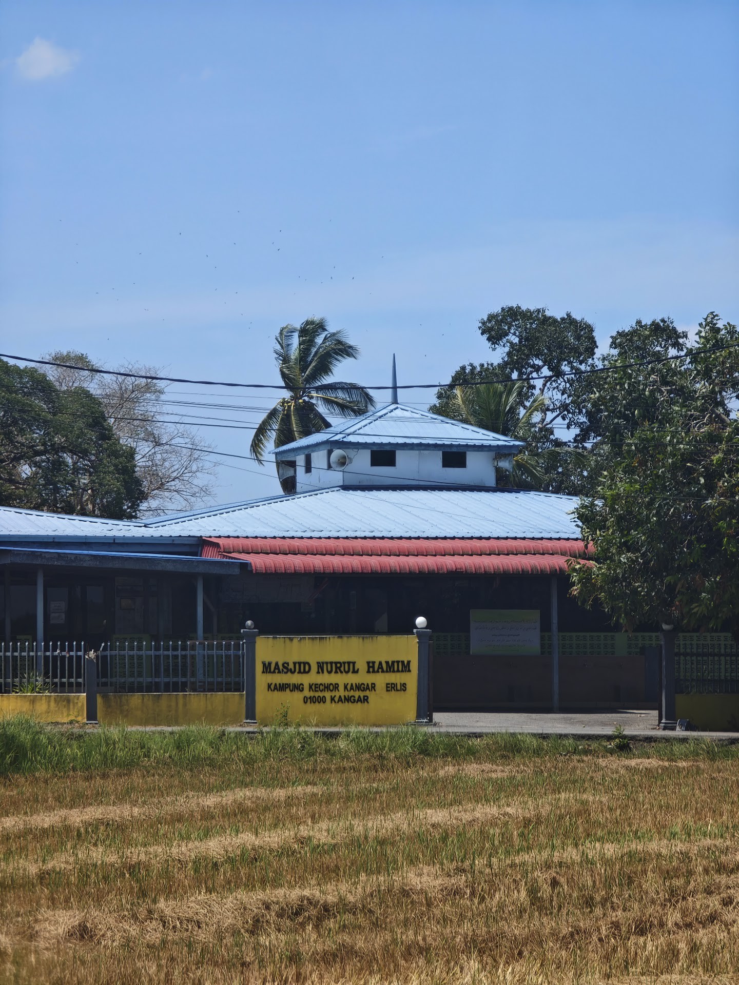 Gambar Masjid Nurul Hamim