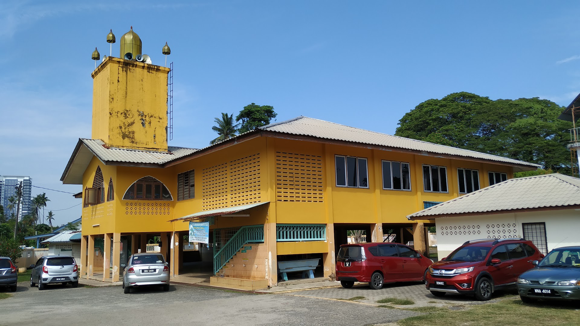 Gambar Masjid Mukim Taman Tanjong Chat