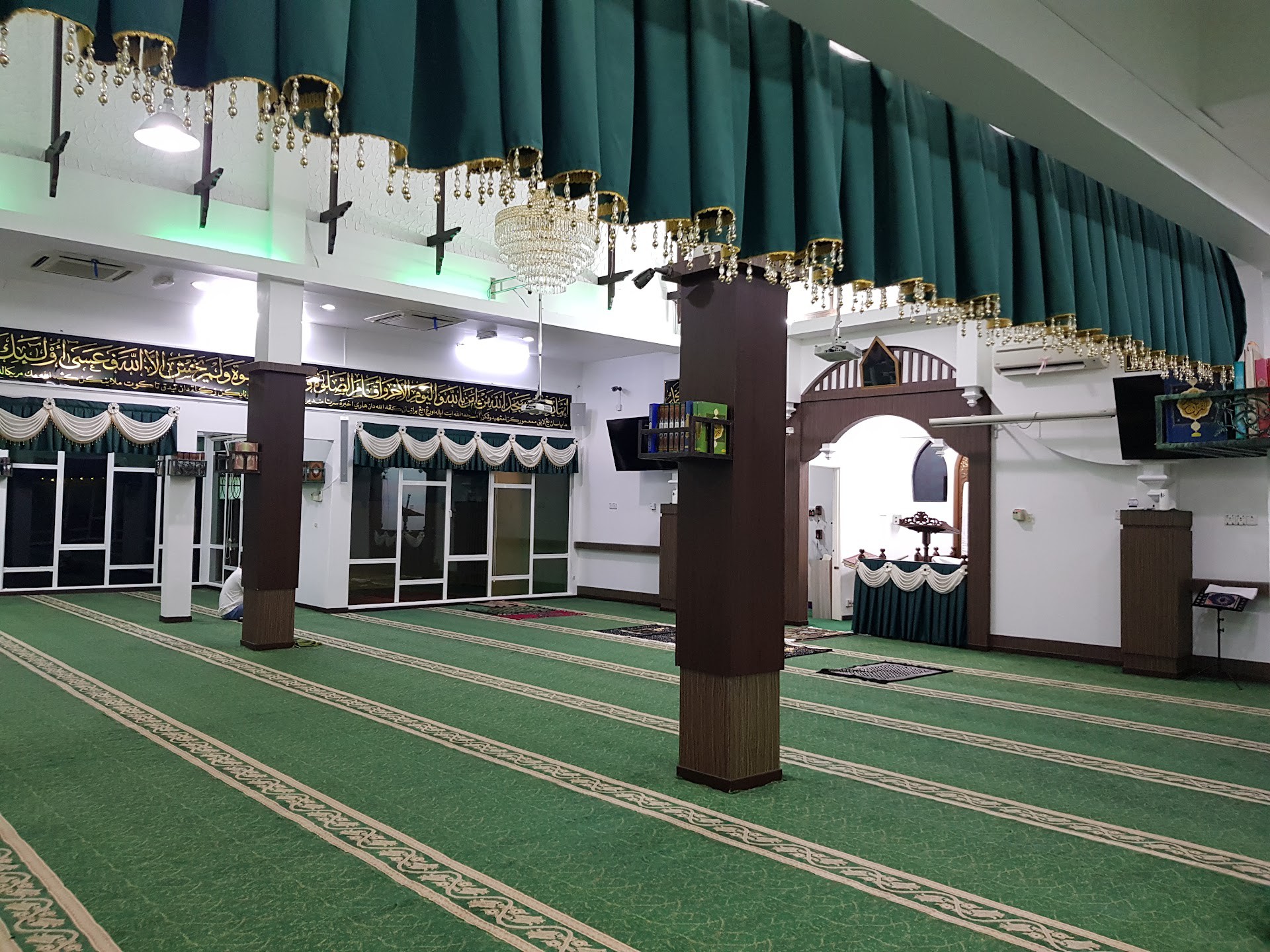 Gambar Masjid Mukim Istana Negeri