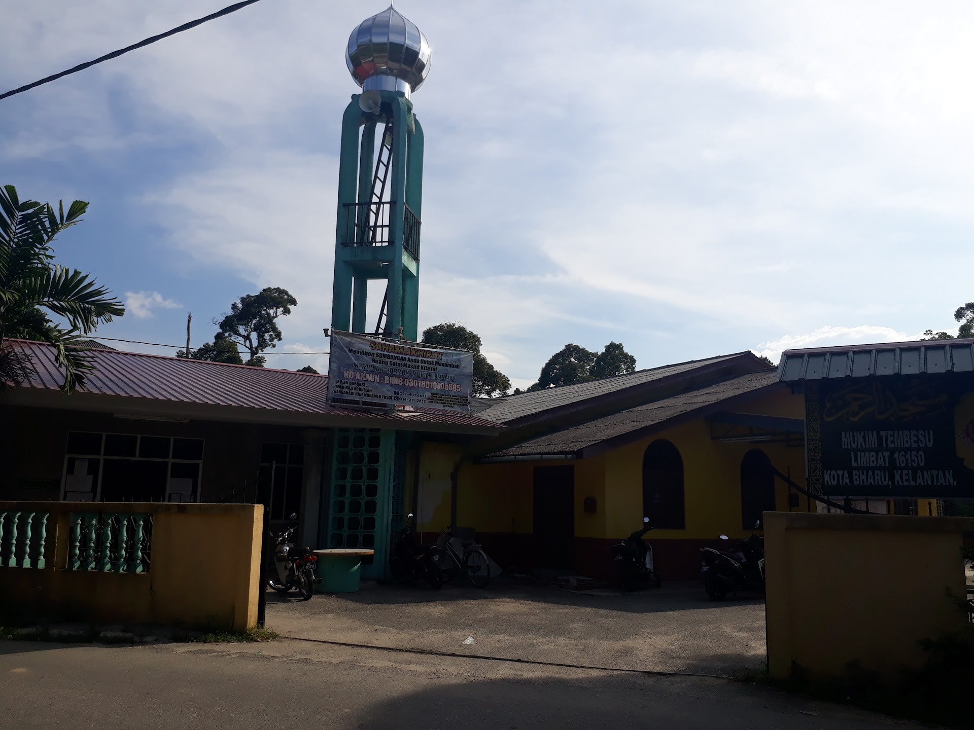 Gambar Masjid Mukim Tembesu