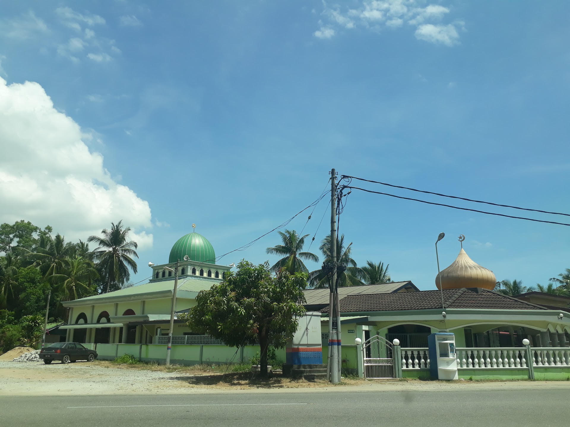 Gambar Masjid Mukim Kemumin